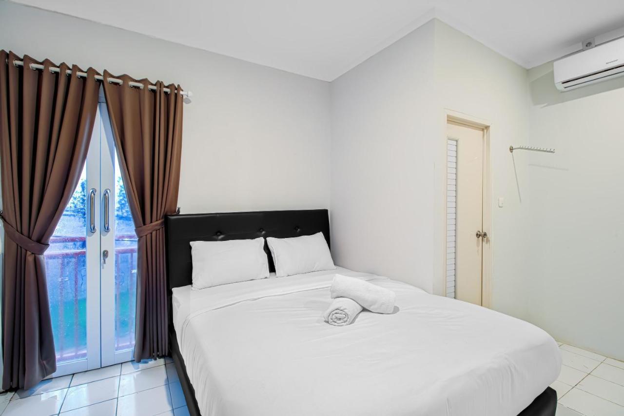 Urban24 Syariah Depok Hotel Ngoại thất bức ảnh