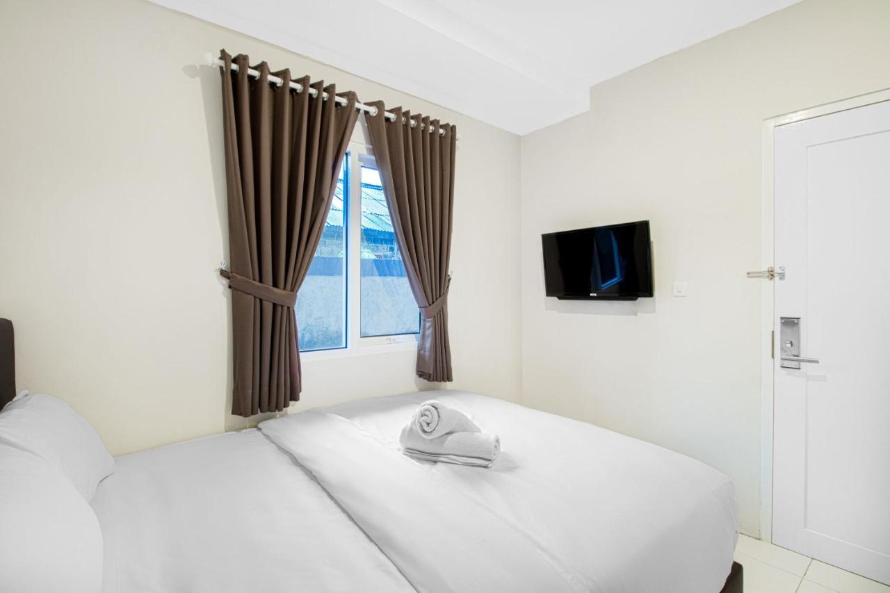 Urban24 Syariah Depok Hotel Ngoại thất bức ảnh